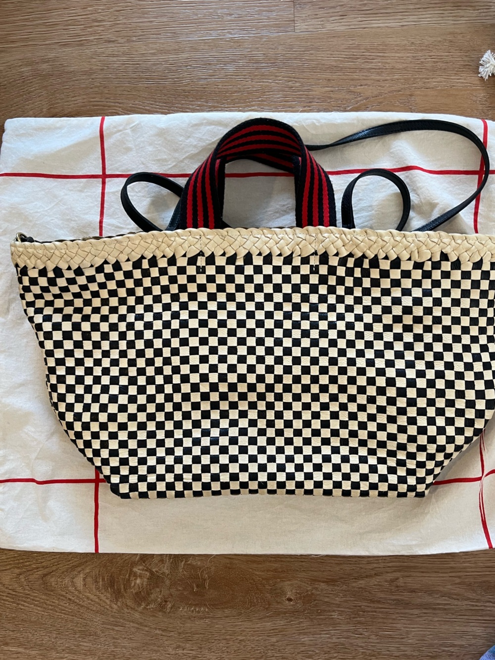 Clare v bateau tote